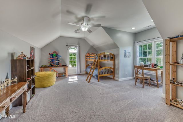 201 Highland Ridge Terrace, Johnson City, TN 37615