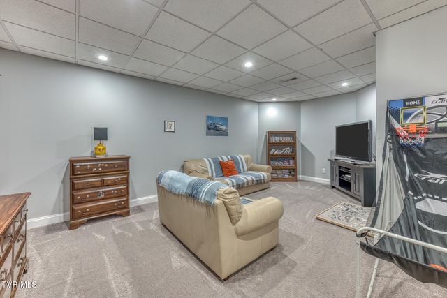 201 Highland Ridge Terrace, Johnson City, TN 37615