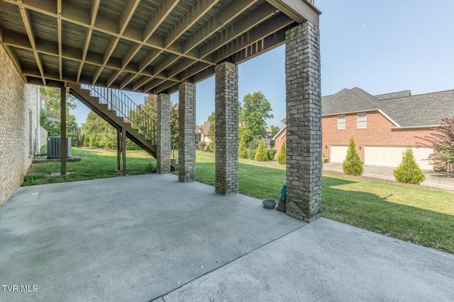 201 Highland Ridge Terrace, Johnson City, TN 37615