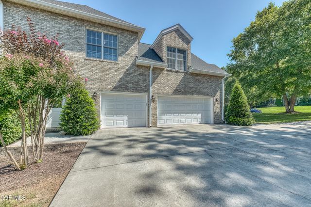 201 Highland Ridge Terrace, Johnson City, TN 37615
