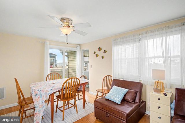 1022 SOUTH GREEN STREET, Tuckerton, NJ 08087