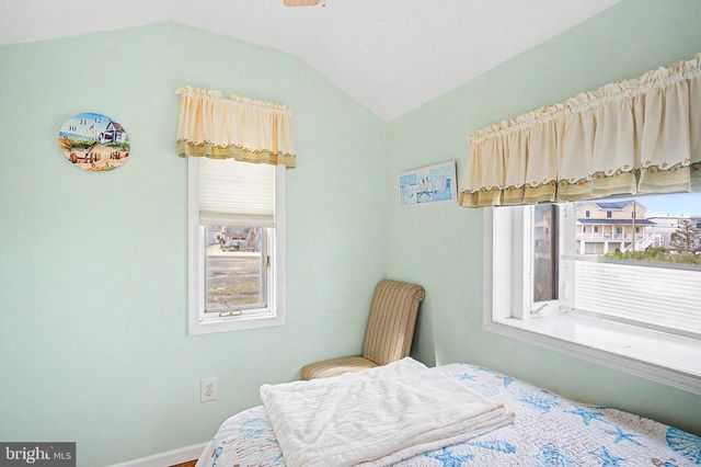 1022 SOUTH GREEN STREET, Tuckerton, NJ 08087