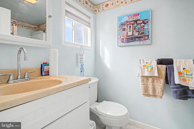 1022 SOUTH GREEN STREET, Tuckerton, NJ 08087