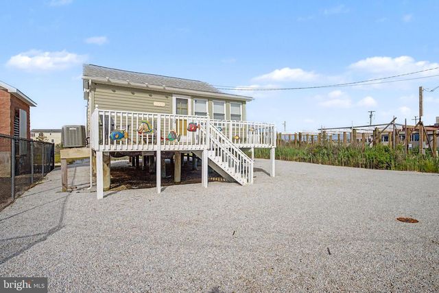 1022 SOUTH GREEN STREET, Tuckerton, NJ 08087