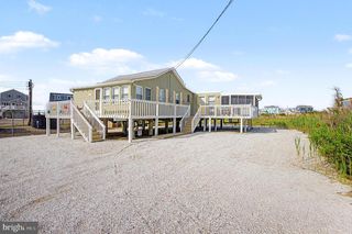 1022 SOUTH GREEN STREET, Tuckerton, NJ 08087