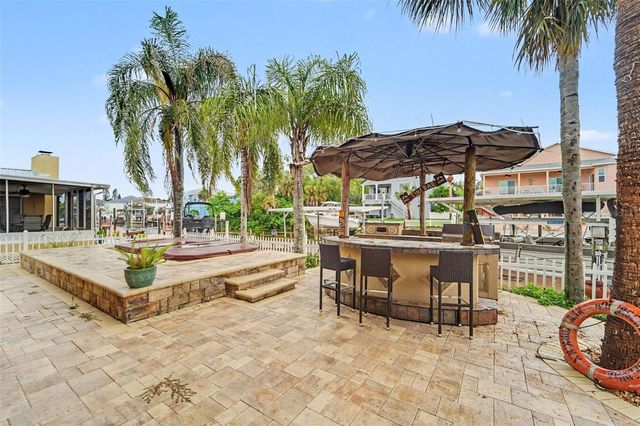 7533 HATTERAS DR, Hudson, FL 34667