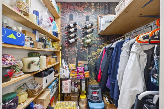 144 N Cooks Bridge Road, Jackson, NJ 08527