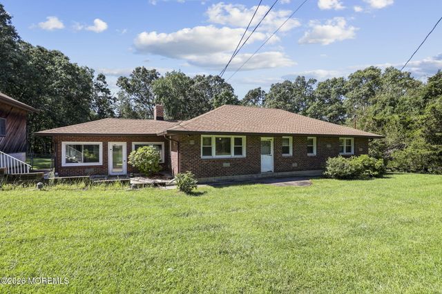 144 N Cooks Bridge Road, Jackson, NJ 08527
