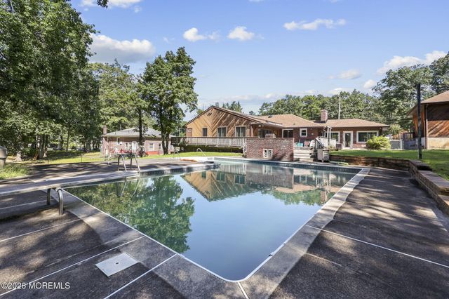 144 N Cooks Bridge Road, Jackson, NJ 08527