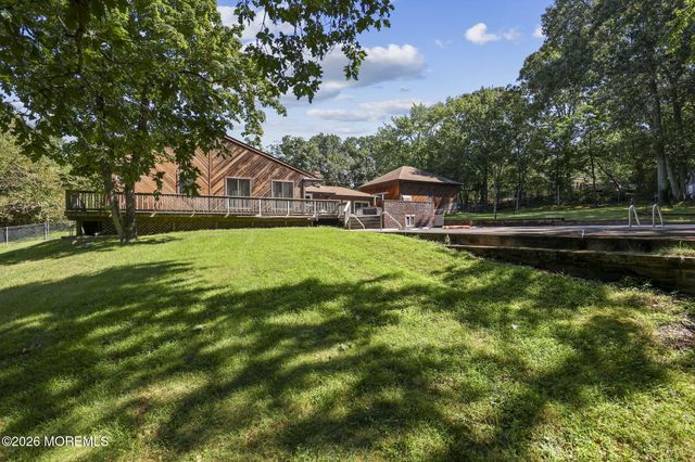 144 N Cooks Bridge Road, Jackson, NJ 08527
