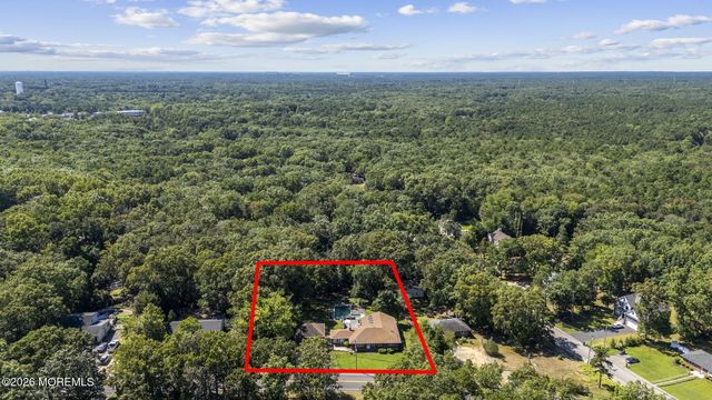 144 N Cooks Bridge Road, Jackson, NJ 08527
