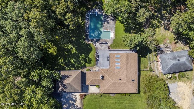 144 N Cooks Bridge Road, Jackson, NJ 08527