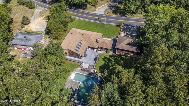 144 N Cooks Bridge Road, Jackson, NJ 08527