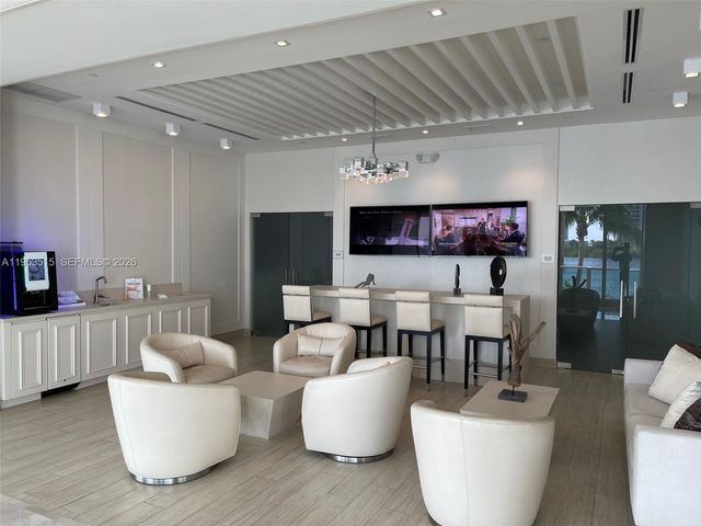 3201 NE 183rd St 2607, Aventura, FL 33160