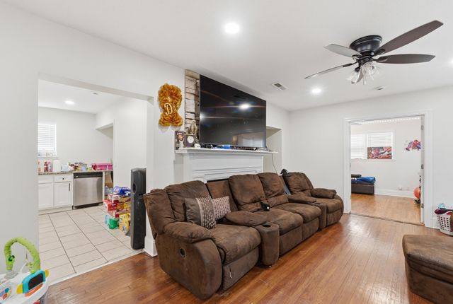 6133 E Brainerd Road, Chattanooga, TN 37421