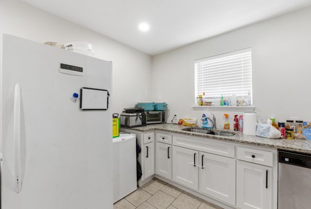 6133 E Brainerd Road, Chattanooga, TN 37421