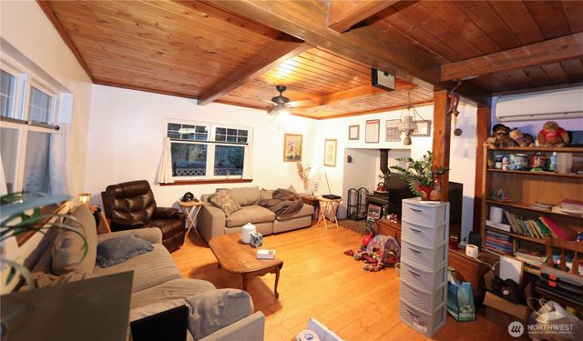 3619 Shincke Road NE, Olympia, WA 98506