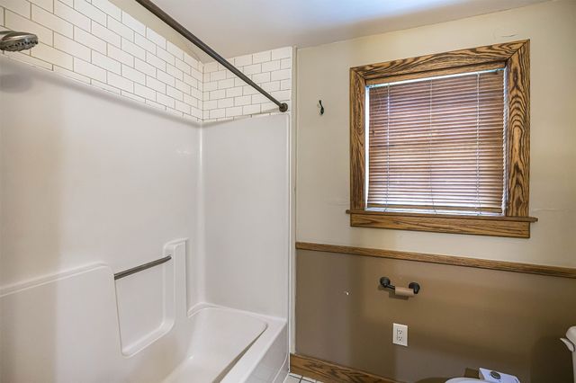 9069 ROUTE 89, North East, PA 16428