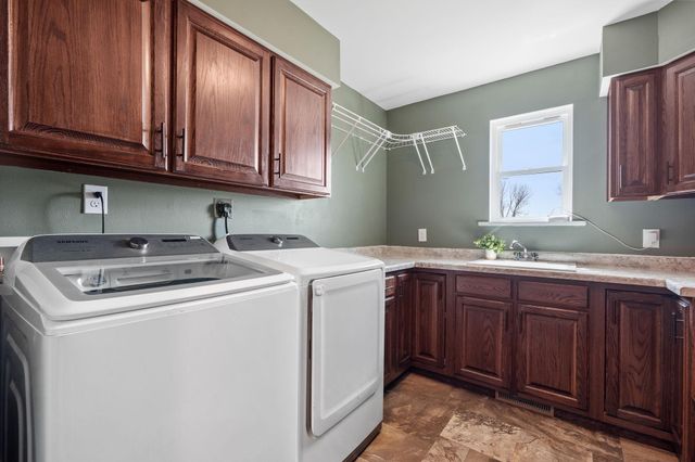 1555 127th Street, New Richmond, WI 54017