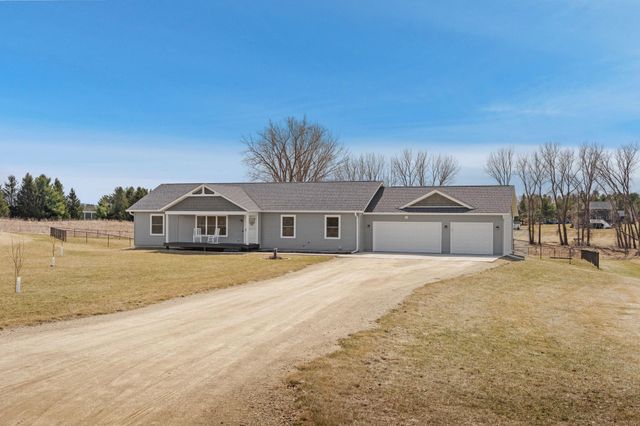 1555 127th Street, New Richmond, WI 54017