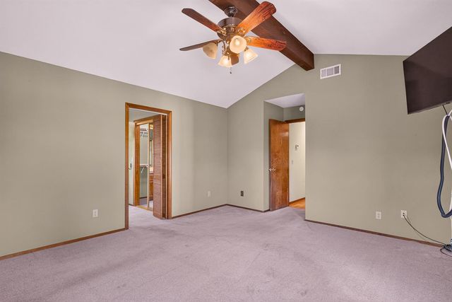 5312 Engle Rd, Carmichael, CA 95608