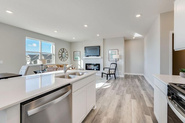 12842 Lawrence Way, Rogers, MN 55374