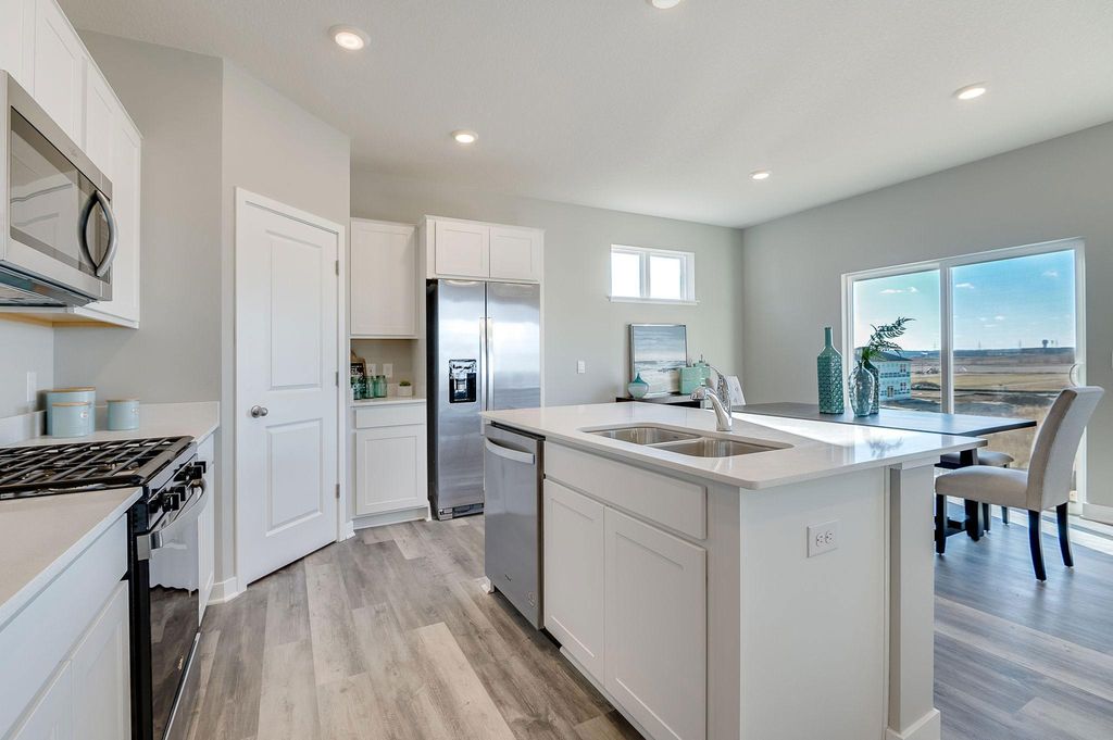 12842 Lawrence Way, Rogers, MN 55374