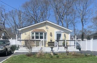 159 Parkwood Drive, Shirley, NY 11967