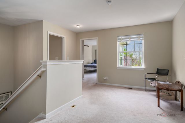 146 Colonial Drive, Vernon Hills, IL 60061