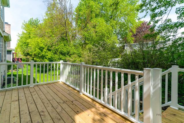 146 Colonial Drive, Vernon Hills, IL 60061