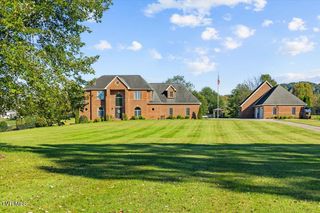 295 Brown Circle, Blountville, TN 37617