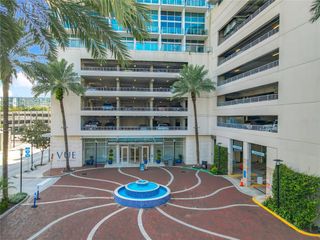 150 E ROBINSON STREET 2006, Orlando, FL 32801