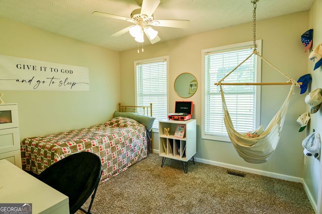 1901 Mcconnell Road, Grayson, GA 30017