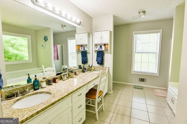 1901 Mcconnell Road, Grayson, GA 30017