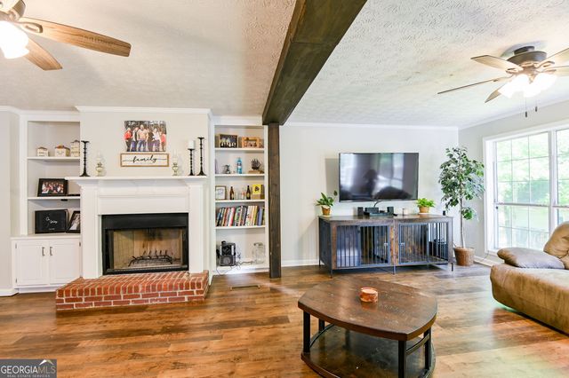 1901 Mcconnell Road, Grayson, GA 30017