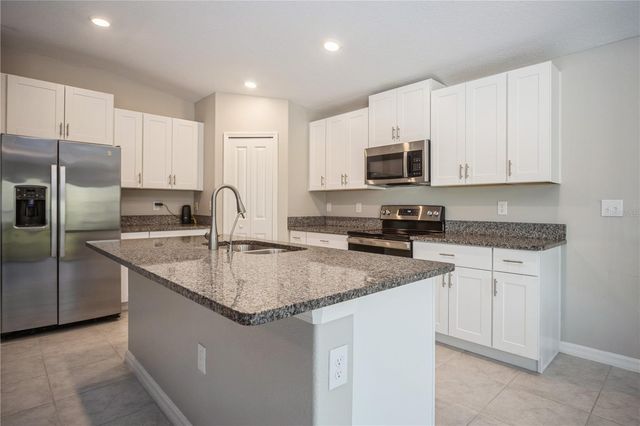 12967 WILDFLOWER MEADOW DRIVE, Riverview, FL 33579