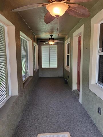 1672 ERIE Terrace, Palm Springs, FL 33406
