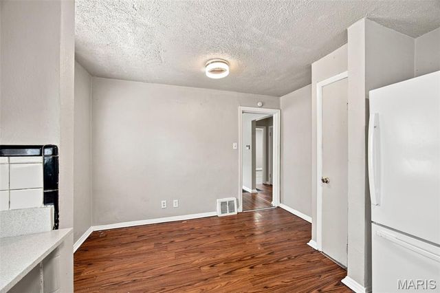 41 Henquin Drive, St Louis, MO 63135