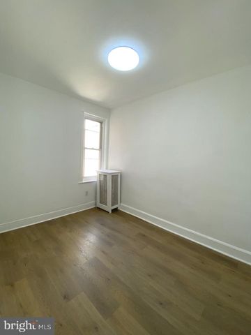 2204 S WOODSTOCK ST, Philadelphia, PA 19145