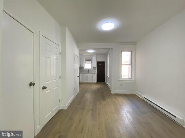 2204 S WOODSTOCK ST, Philadelphia, PA 19145