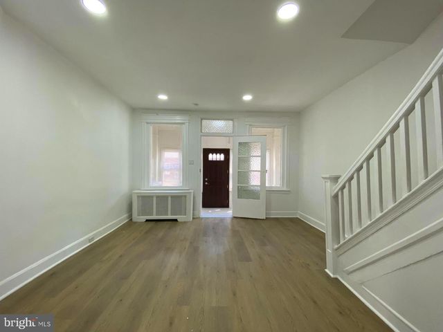 2204 S WOODSTOCK ST, Philadelphia, PA 19145