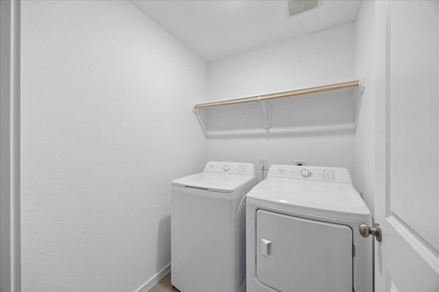 337 Grayson Baw Lane, Waller, TX 77484