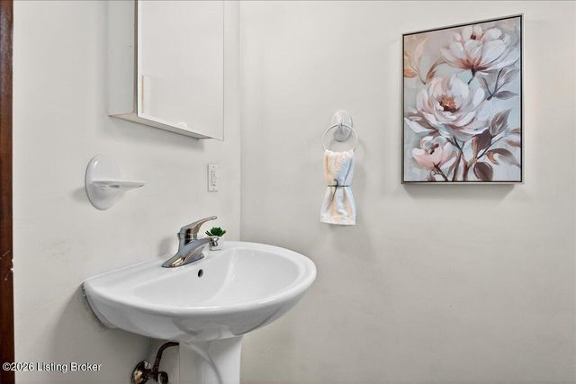 8920 Wimsatt Way, Louisville, KY 40291