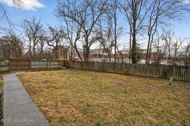 8920 Wimsatt Way, Louisville, KY 40291