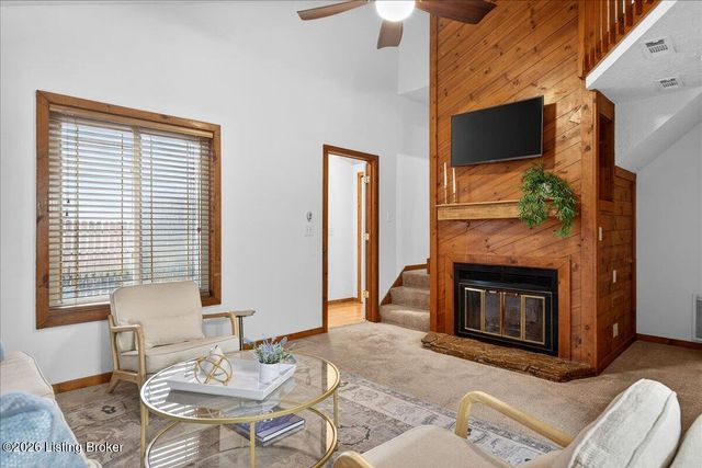 8920 Wimsatt Way, Louisville, KY 40291