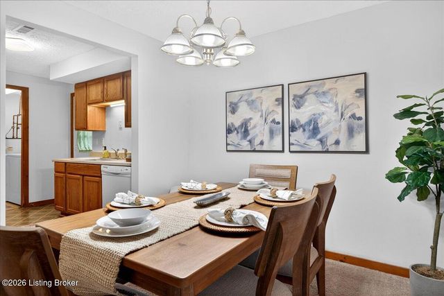 8920 Wimsatt Way, Louisville, KY 40291