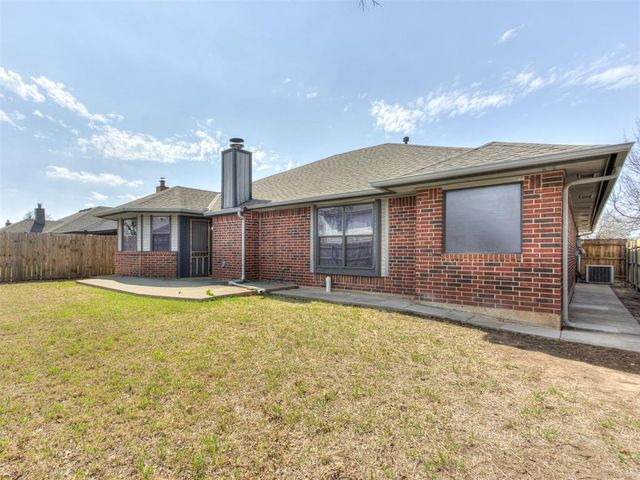 11508 Wallace Avenue, Oklahoma City, OK 73162