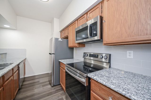 338 Wilcrest Drive 338, Houston, TX 77042