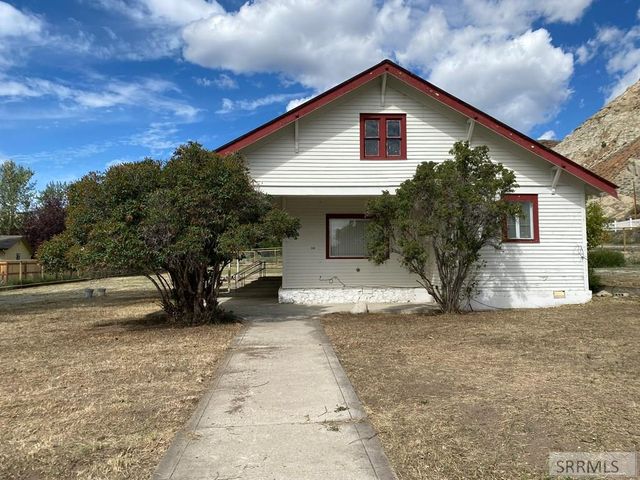 200 N 2nd Street, Challis, ID 83226
