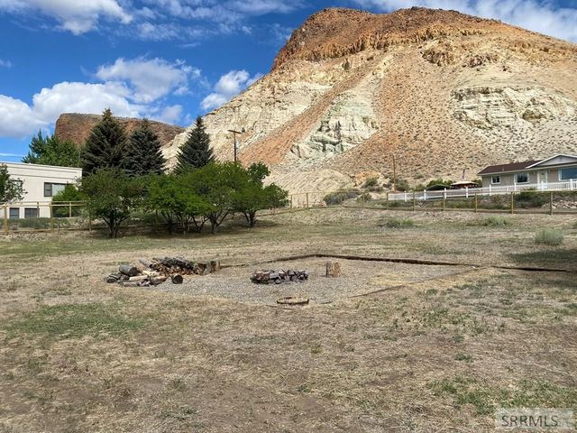 200 N 2nd Street, Challis, ID 83226